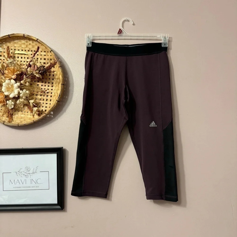 Adidas Techfit Medium Compression  Capri Tights Womens Size M